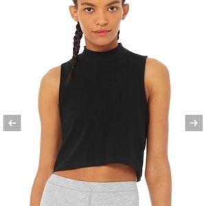 Brand new black Alo yoga “kick it” tank